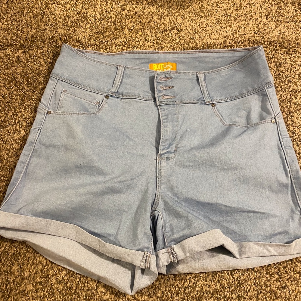 Blue jeans shorts stretchy material